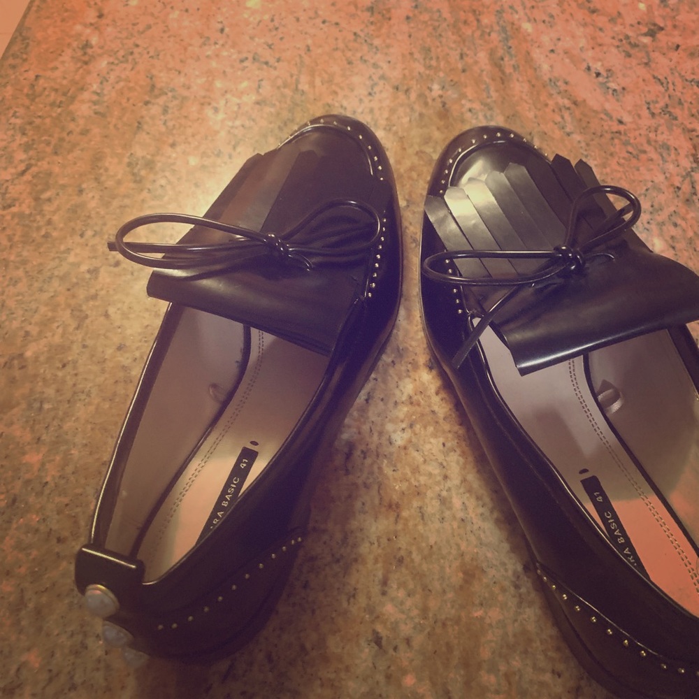 Zara Classic Loafers....